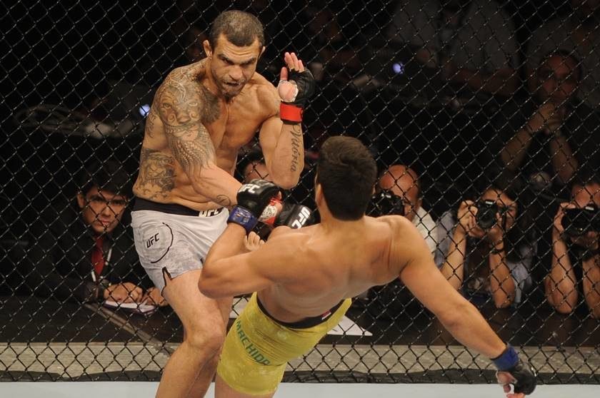 Após ser nocauteado por Machida, Vitor Belfort está oficialmente aposentado Após ser nocauteado por Machida, Vitor Belfort está oficialmente aposentado