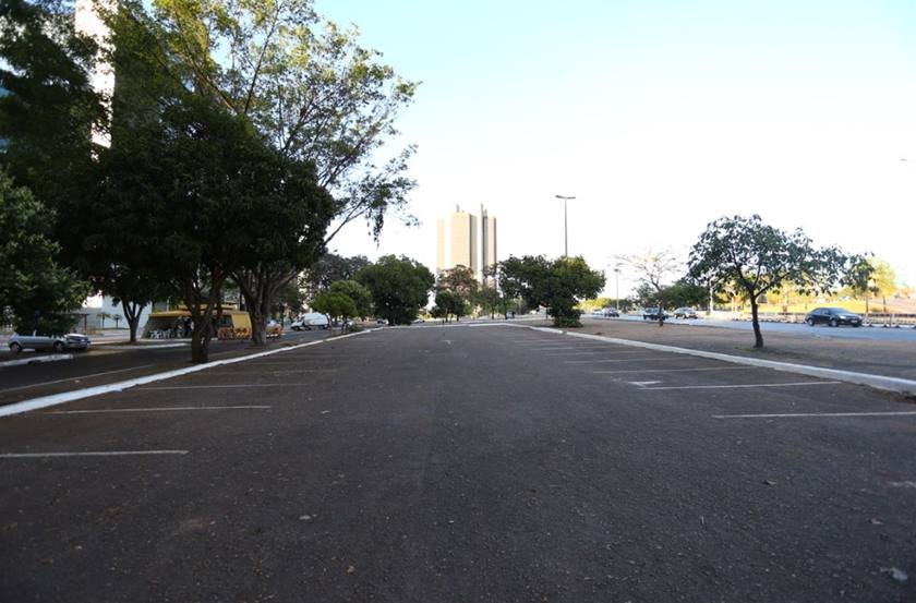 Vagas interditadas no SBS