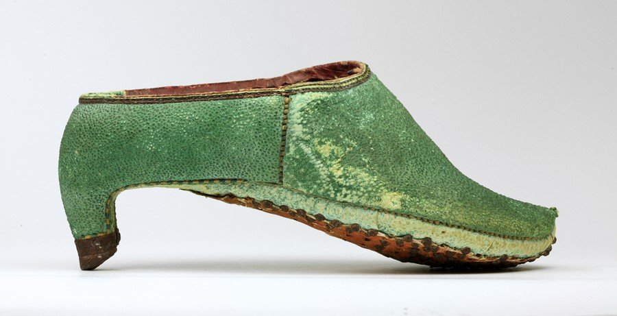 Reprodução/The Bata Shoe Museum