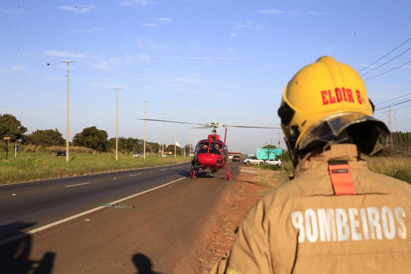 homem ferido carroça acidente carro ceilândia br-070