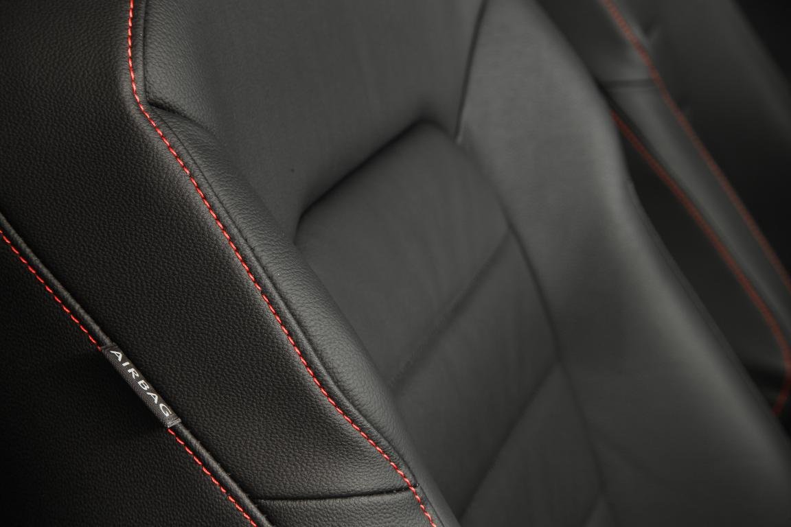 Volkswagen Golf GTI (25)