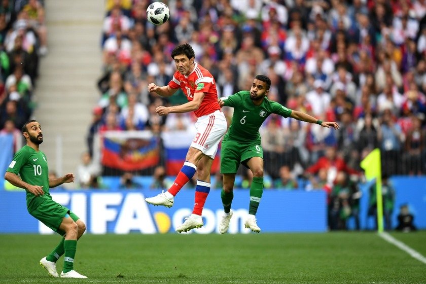 Rússia goleia Arábia Saudita no primeiro jogo da Copa