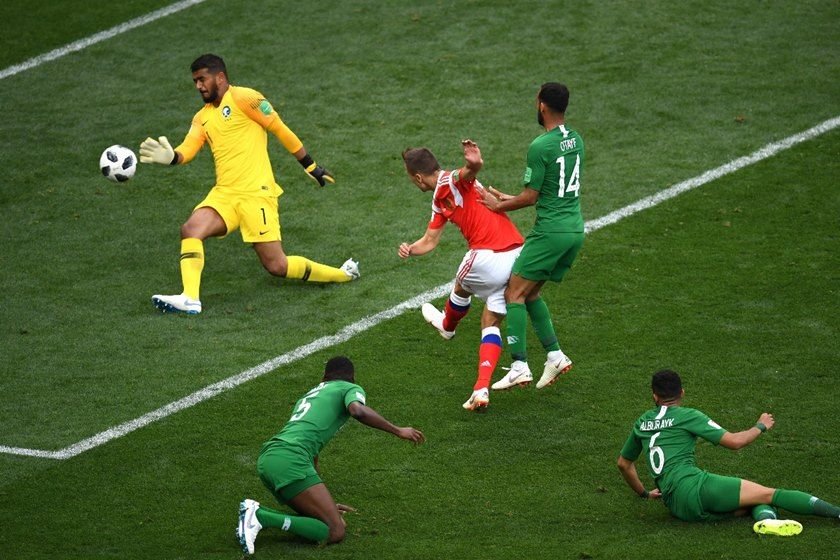 Rússia goleia Arábia Saudita no primeiro jogo da Copa