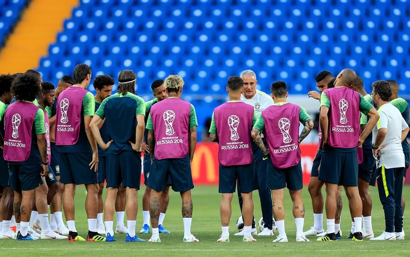 Brasil x Costa Rica pelo segundo jogo da Copa do Mundo 201…