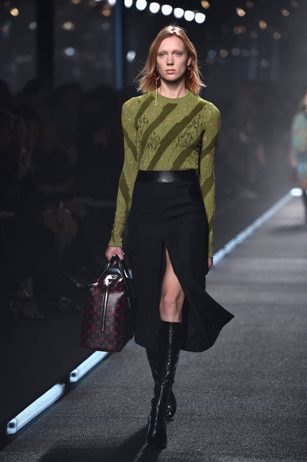Coleção Primavera/Verão 2015 por Nicolas Ghesquière