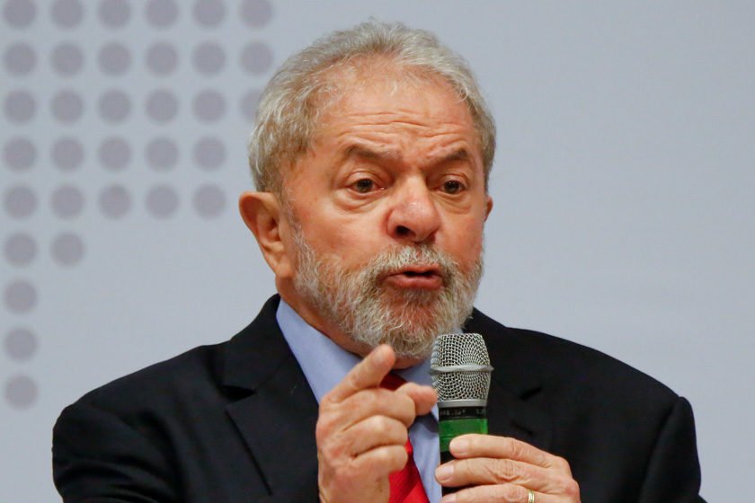 Resultado de imagem para Lula manda general MourÃ£o fazer curso de humanismo