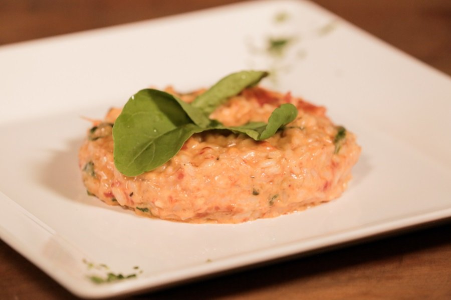 Risoto de tomate seco com rúcula
