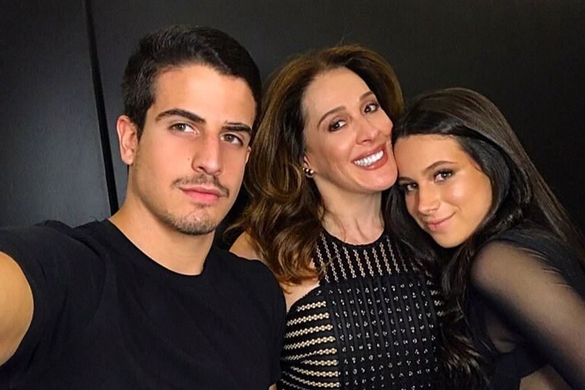 Claudia Raia posta “antes e depois” dos filhos, Sophia e Enzo