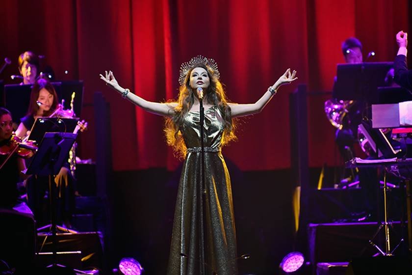 SarahBrightman3793_foto