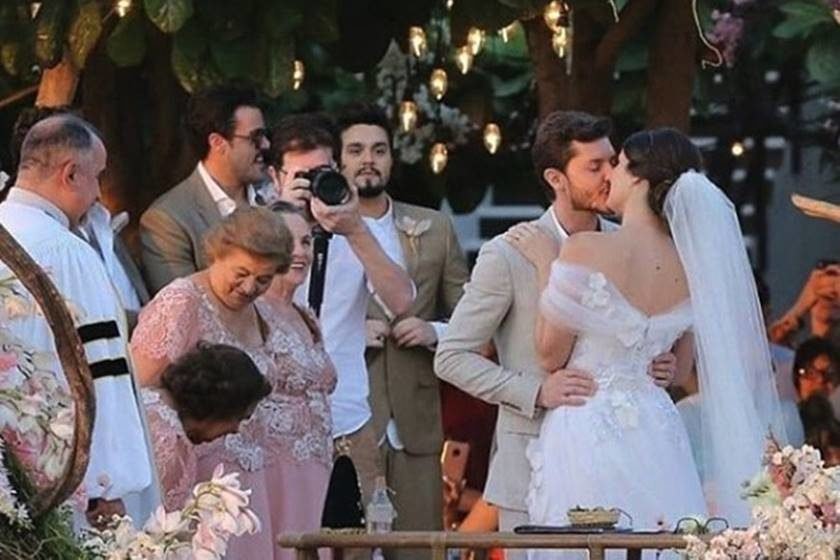 Casamento de Camila Queiroz - Todos os Detalhes | Psiu Noiva
