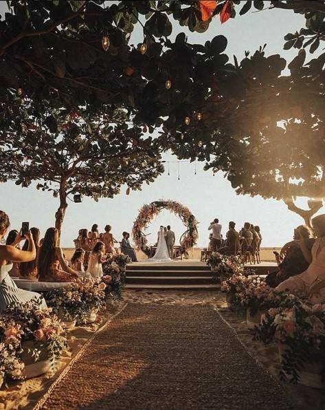 O Casamento De Camila Queiroz E Kleber Toledo Foi Lindo Veja As Fotos Metr Poles