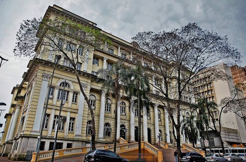 sefaz-rs-lan-a-100-vagas-com-remunera-o-inicial-de-r-9-3-mil-metr-poles