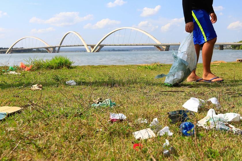 Orla do Lago Veredinha ganhará pavimentação e estacionamento