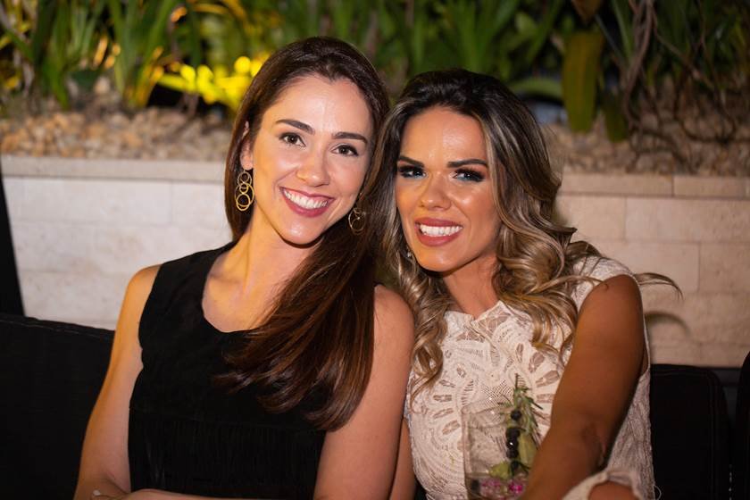 Dose dupla: Juliana Inglês e Joana Costa brindam aniversário juntas ...