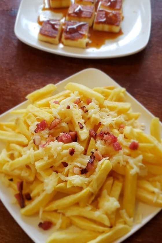 batata frita e queijo coalho