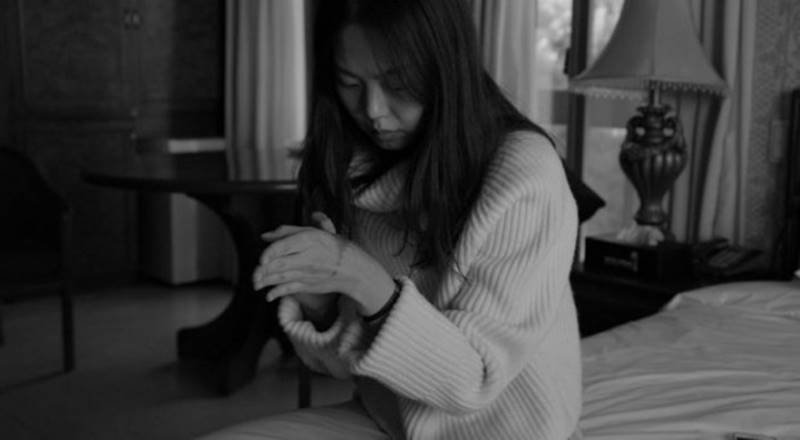 kim min-hee hotel as margens do rio