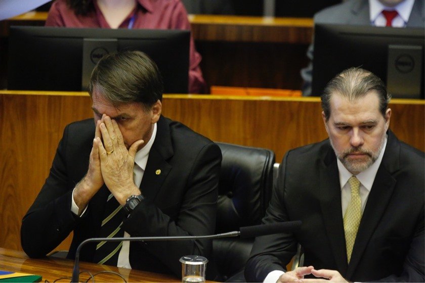 Jair Bolsonaro durante sessão do Congresso