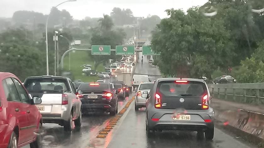 Transito Ponte Honestino