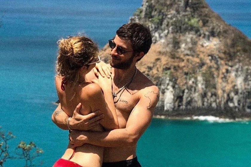 Chay Suede e Laura Neiva