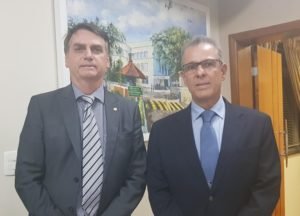 Bolsonaro: almirante Bento Costa Lima será ministro de Minas e Energia