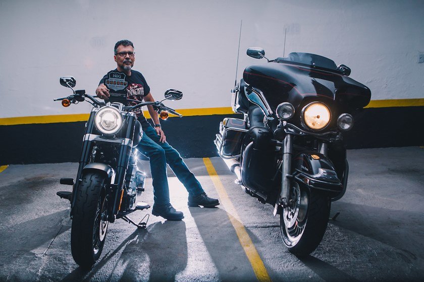 Brasília (DF), 23/10/2018 - Evento: Tião Borges, 54 anos de idade, que pilota motocicletas desde aos 13 anos - Local 206 Asa Norte Foto: JP Rodrigues/Especial para Metrópoles