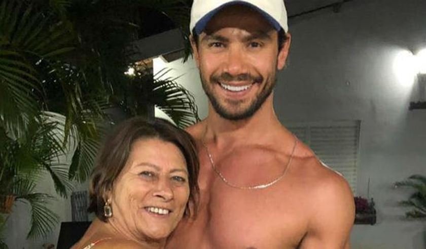 Mariano e mãe