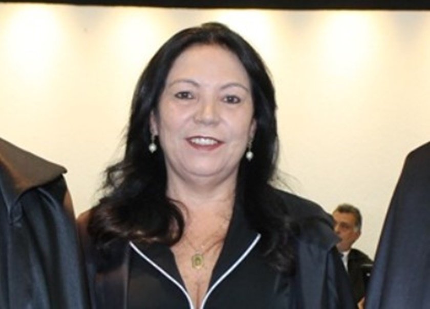 Anilceia Machado
