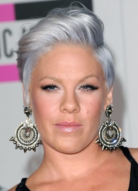 2010 American Music Awards - Arrivals