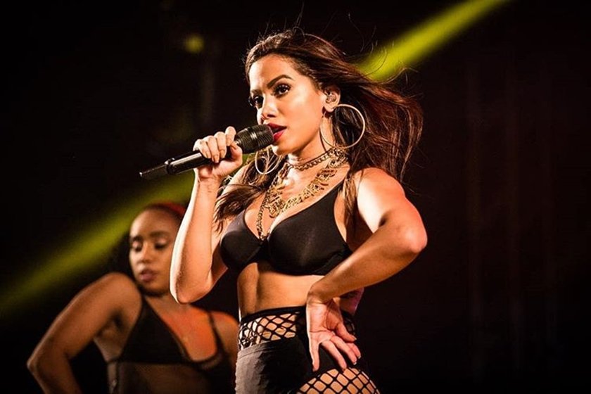 anitta22