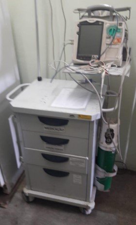 Carrinho de emergência