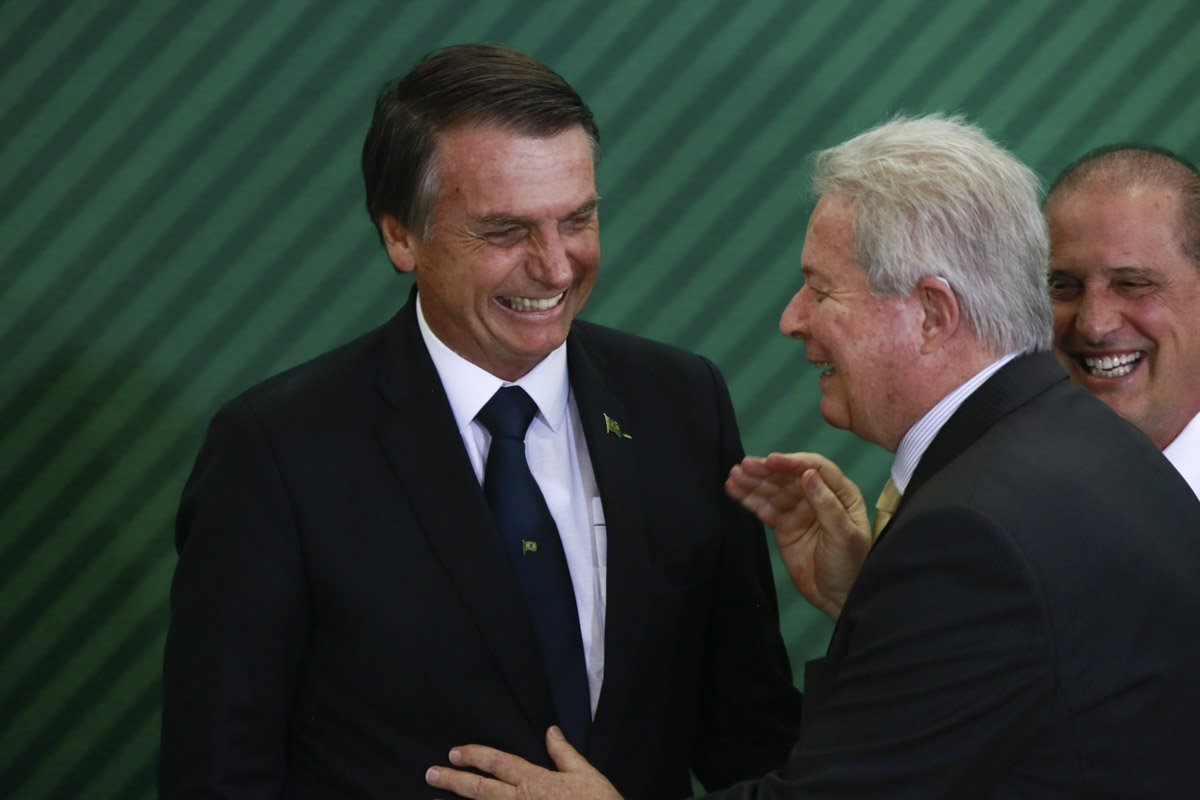 Presidente Do BB Entrega Pedido De Demissão A Guedes E Bolsonaro ...