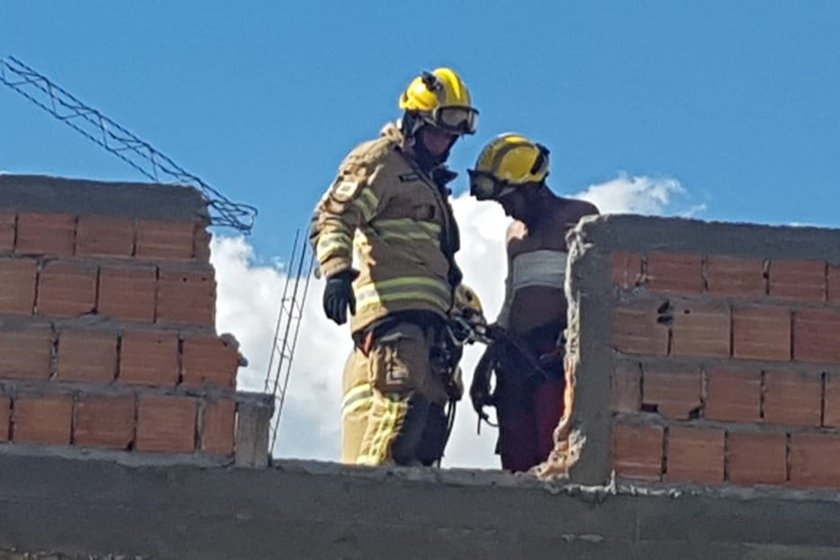 Pedreiro Fica Ferido Após Levar Choque E Cair De Laje No Df Metrópoles 0907