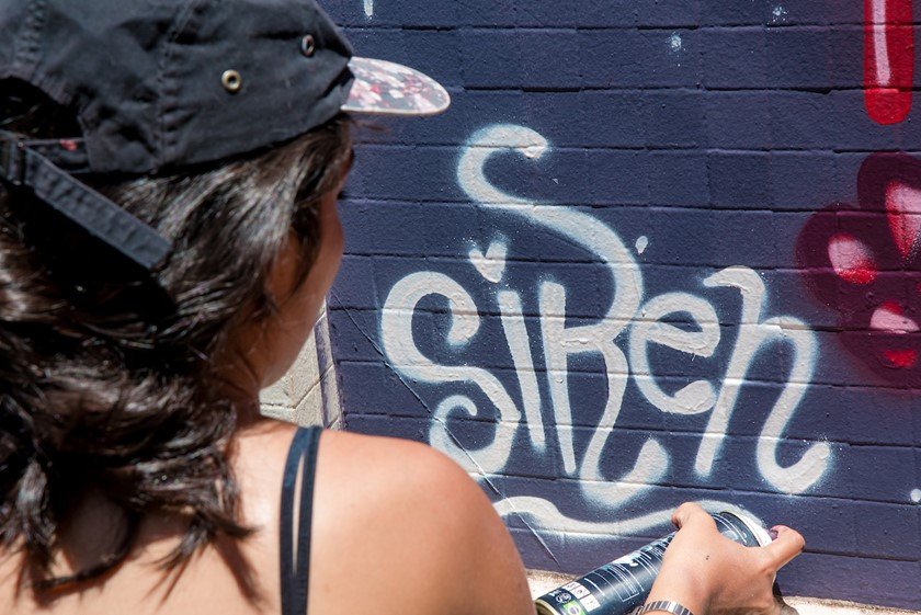 Brasília (DF), 23/01/2019 Siren grafite Local: SQS 113 Foto: Hugo Barreto/Metrópoles