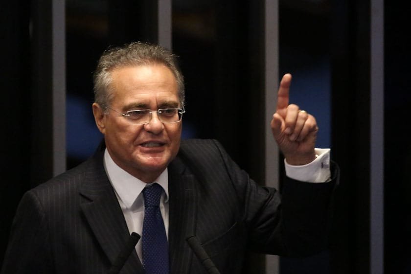 Opositores reclamaram do longo discurso de Renan: mais tempo que demais candidados