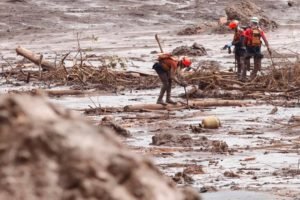 MG: estudo encontra elementos tóxicos em rios próximos a mineradoras