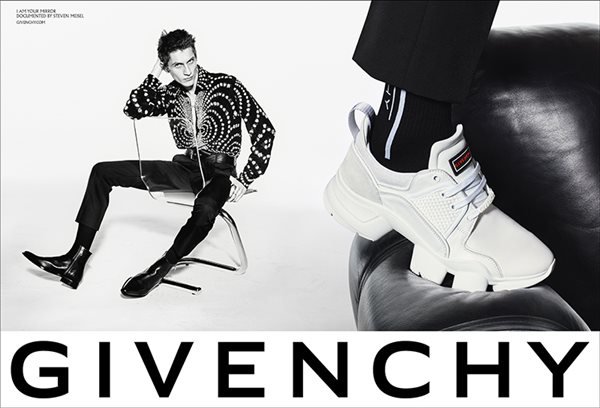 Givenchy-SS19-Campaign_fy2