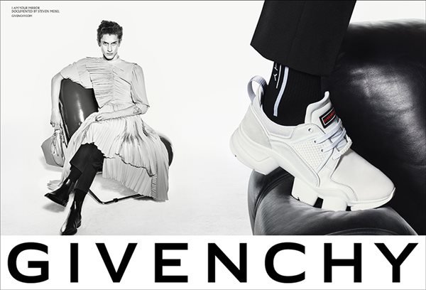 Givenchy-SS19-Campaign_fy3