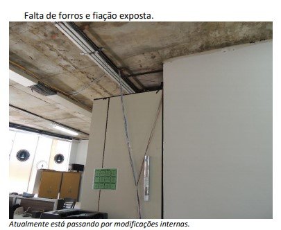 falta de forro e fiação exposta