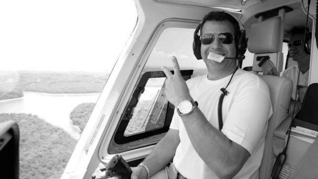 Resultado de imagem para Enterrado em SP corpo de piloto de helicóptero que levava Boechat