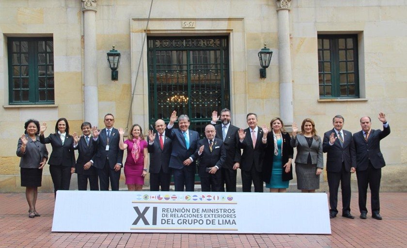 Grupo de Lima reforça apoio a Guaidó e pede solução pacífica