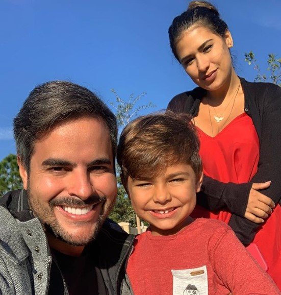 Kaká Diniz, Simone e o filho, Henry