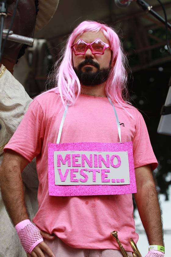 CORDÃO DO BOITATÁ NO RIO.