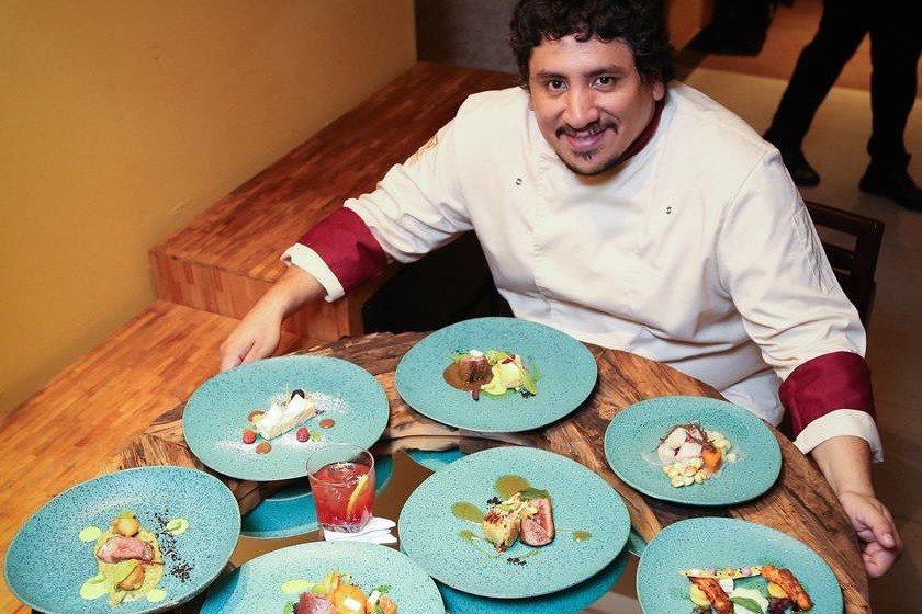 O chef Marco Espinoza e suas criações ao longo dos nove anos de casa