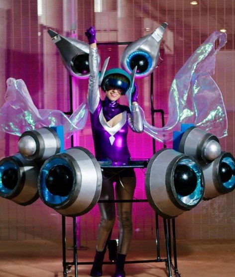 Gutta Proença Cosplay Sona - League of Legends