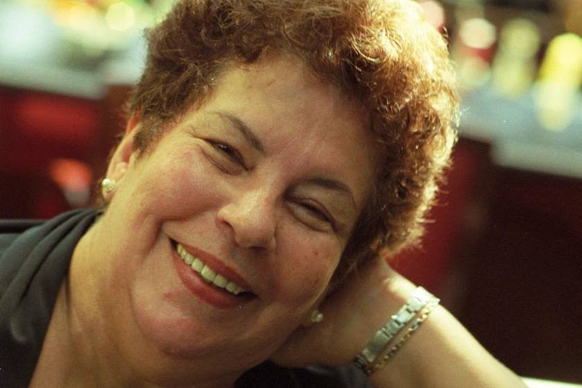 Livro sobre vida de Nana Caymmi terá textos do compositor Ronaldo Bastos