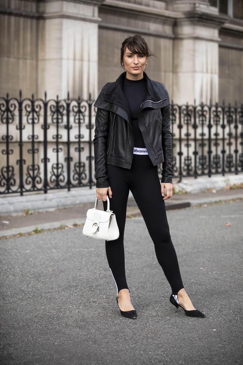 Street Style - Paris Fashion Week Womenswear Fall/Winter 2019/2020 : Day Four