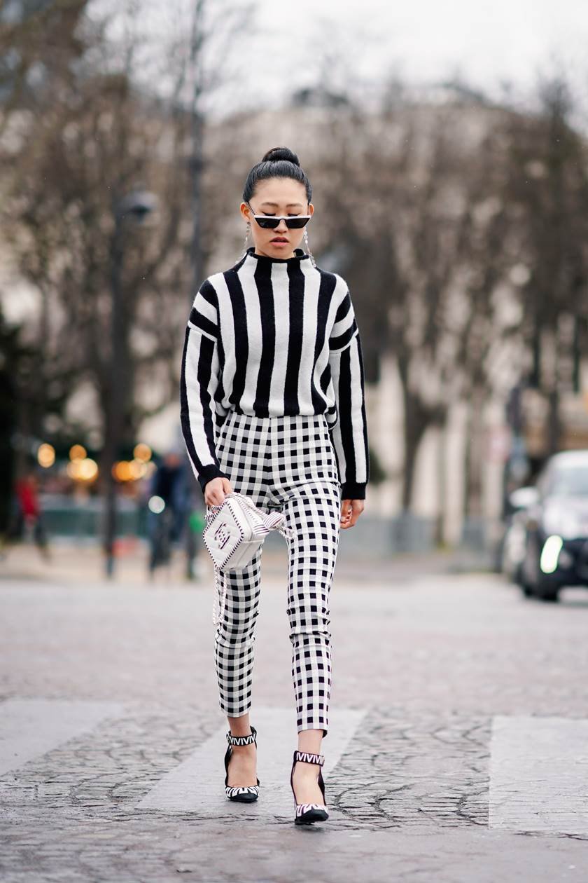 Street Style - Paris Fashion Week Womenswear Fall/Winter 2019/2020 : Day Nine
