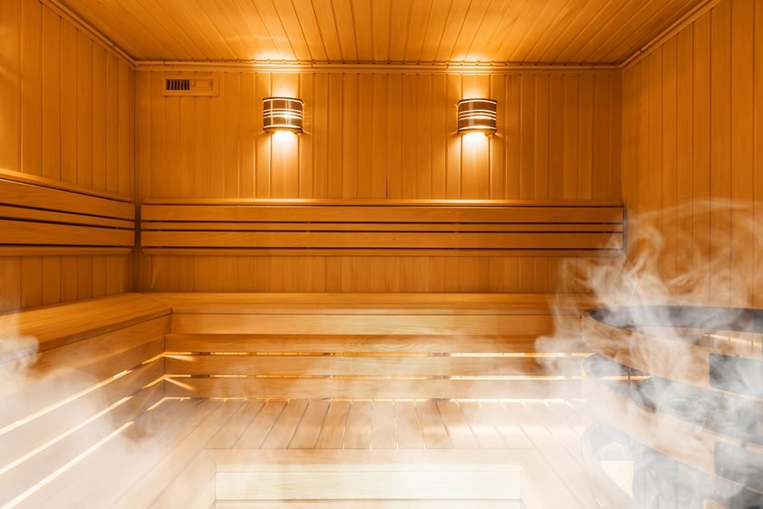 Sauna e banho quente podem ter benefícios similares aos de uma corrida