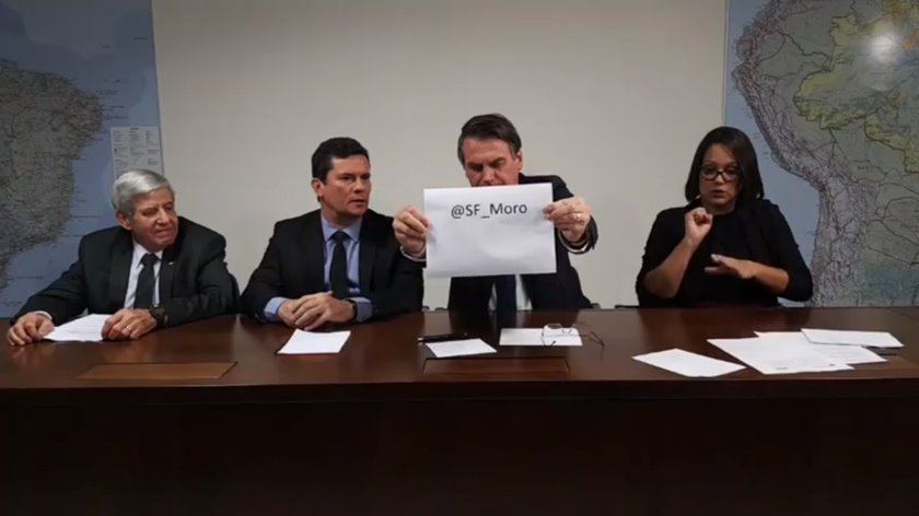 Bolsonaro, Moro e twitter