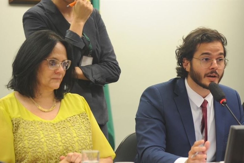 DAMARES e TÚLIO GADÊLHA